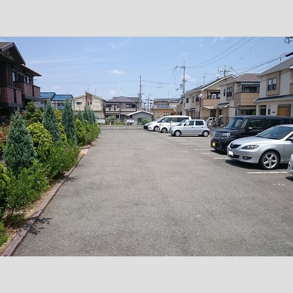 駐車場 (駐車場)