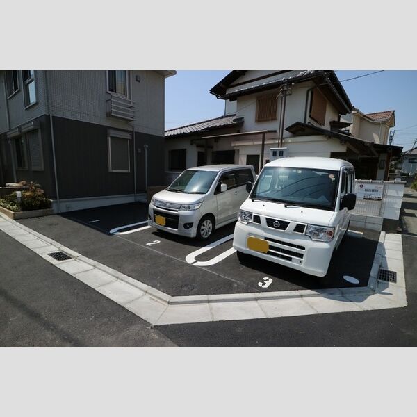 駐車場 (駐車場)