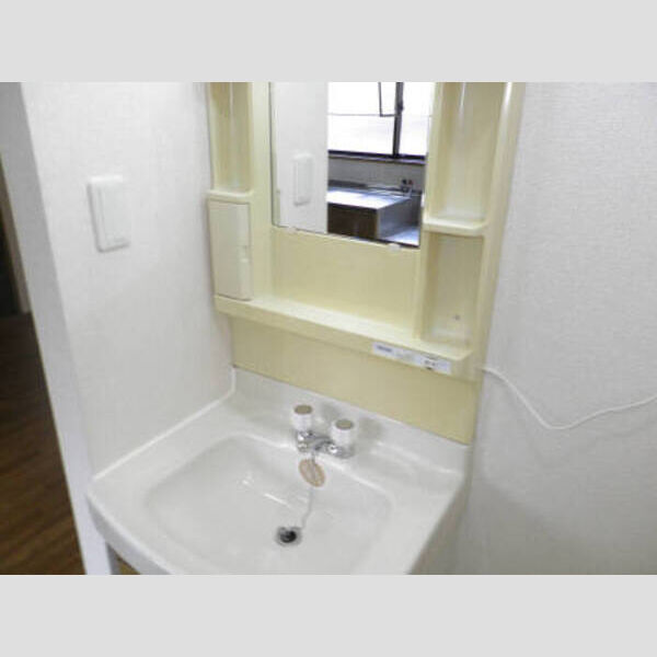 洗面所 (洗面台)