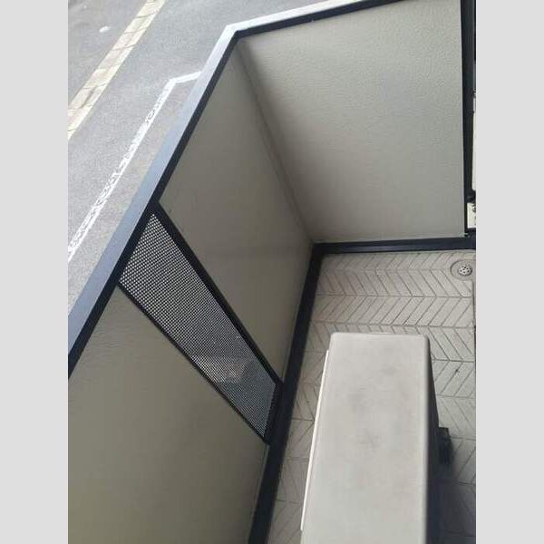 バルコニー・ベランダ (バルコニー)