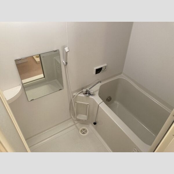 バス (浴室(浴室換気乾燥機付き))