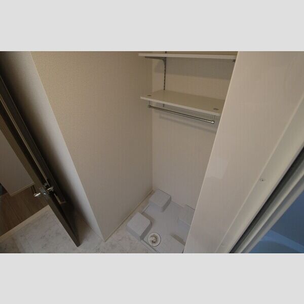 洗面所 (洗濯パン)