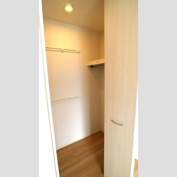 収納 (クローゼット)