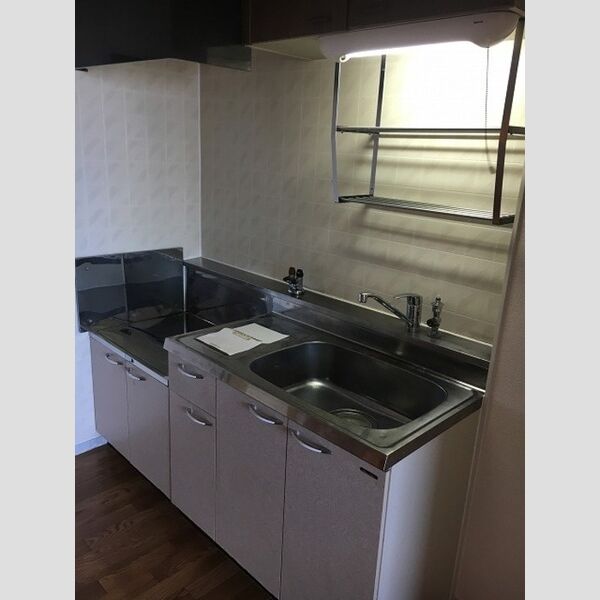 キッチン (キッチン)