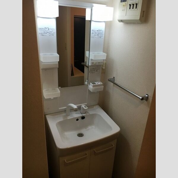 洗面所 (洗面台)