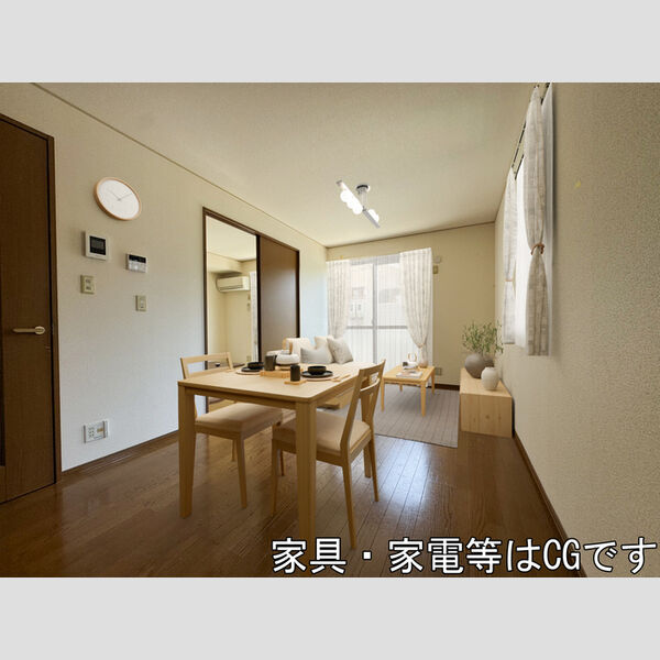 居室・リビング (家具‧家電はCGです)