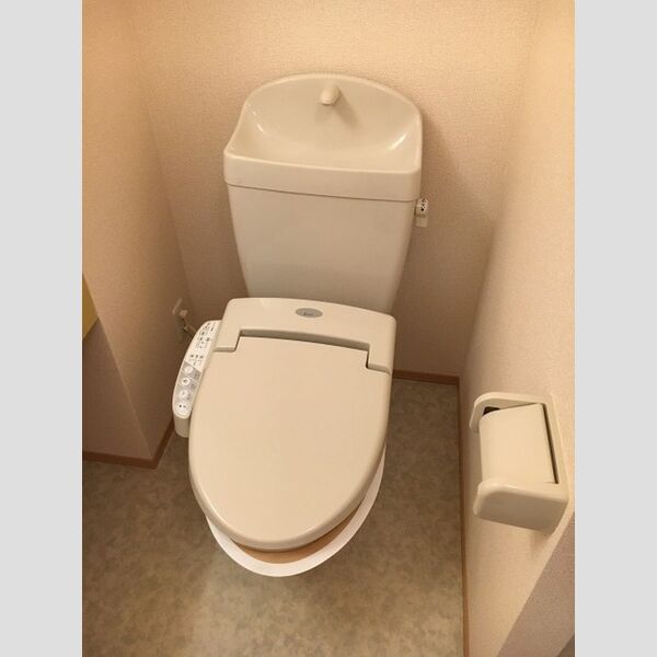 トイレ (温水洗浄暖房便座)