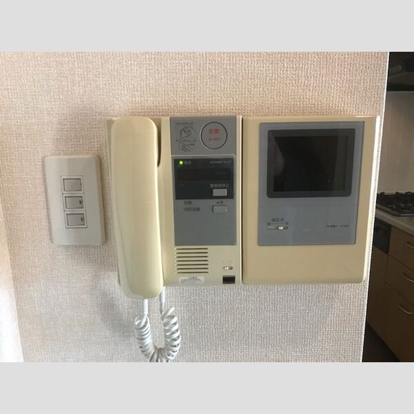 その他設備 (モニター付きインターホン)