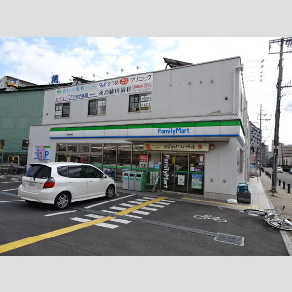 現地周辺 (ファミリーマート堺駅南口店)