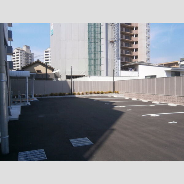 駐車場 (駐車場)