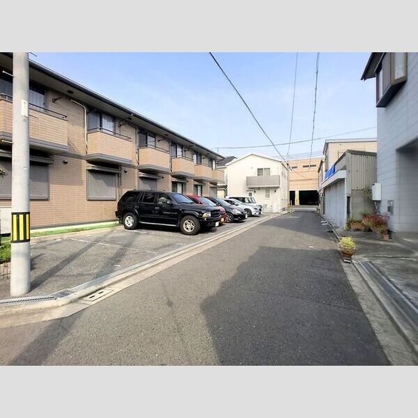 駐車場 (駐車場)