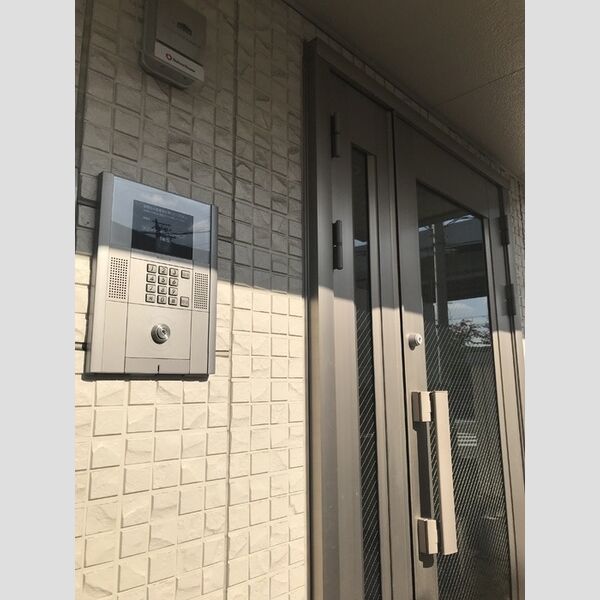 エントランス (オートロックエントランス)