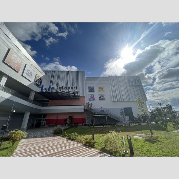 現地周辺 (ららぽーと堺)