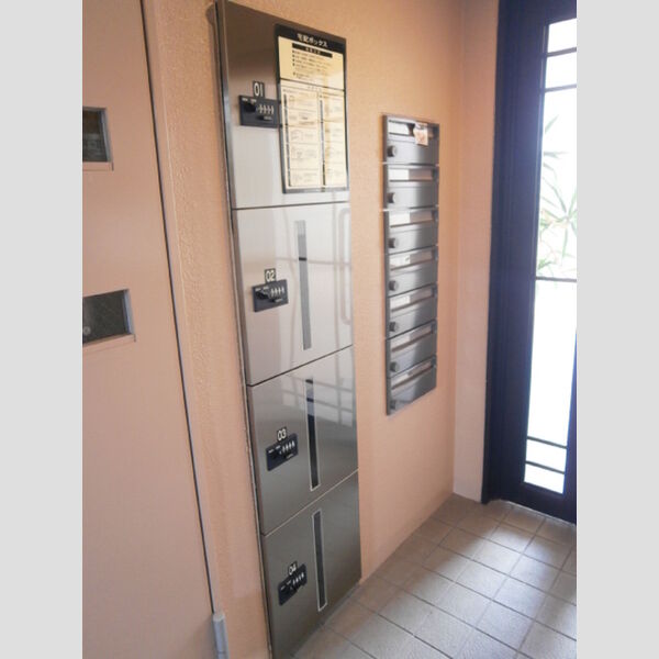 現地周辺 (宅配ボックス)