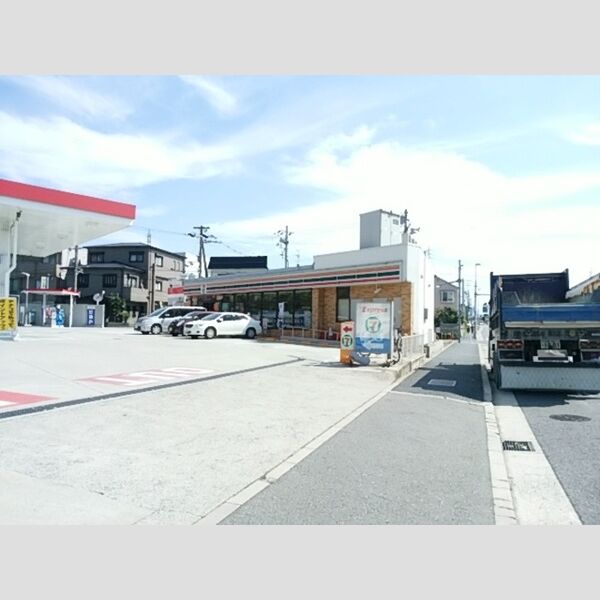 現地周辺 (セブンイレブン堺大泉緑地公園前店)