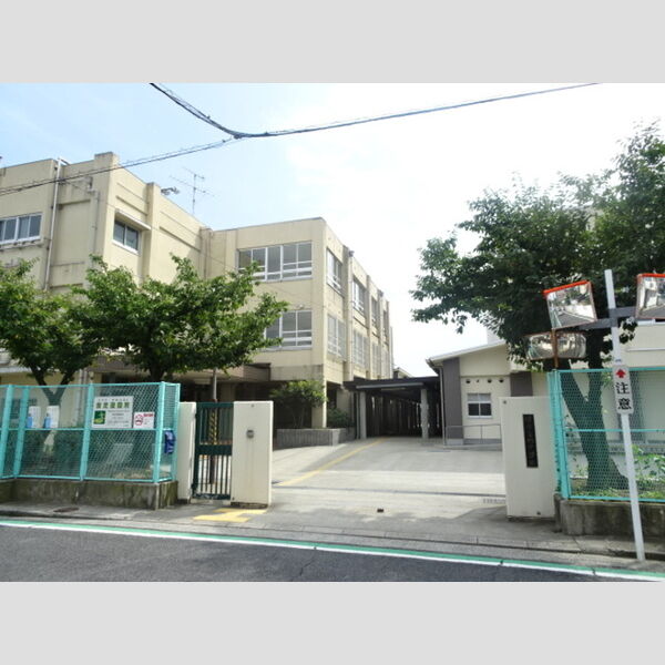 現地周辺 (堺市立旭中学校)