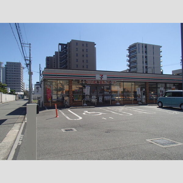 現地周辺 (セブンイレブン堺三国ヶ丘駅東店)