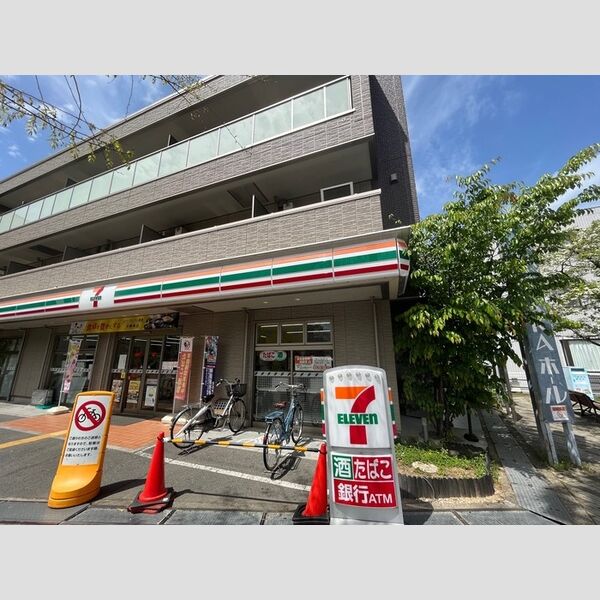 現地周辺 (セブンイレブン大阪狭山市駅前店)