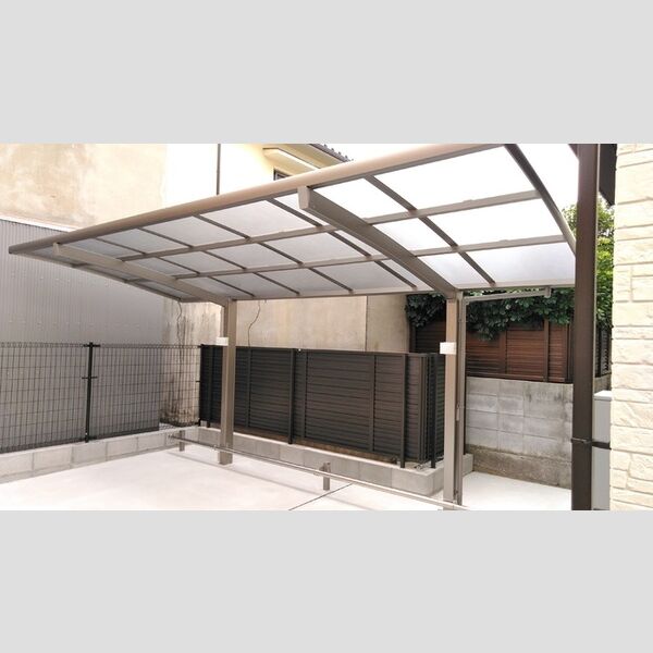 現地周辺 (駐輪場)