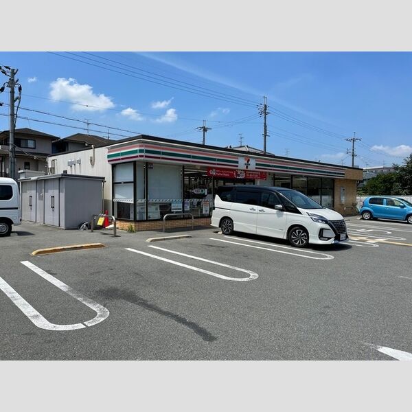 現地周辺 (セブンイレブン藤沢台7丁目店≪192ⅿ≫)