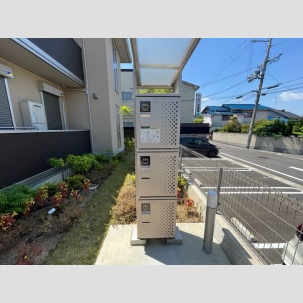 現地周辺 (宅配BOX)