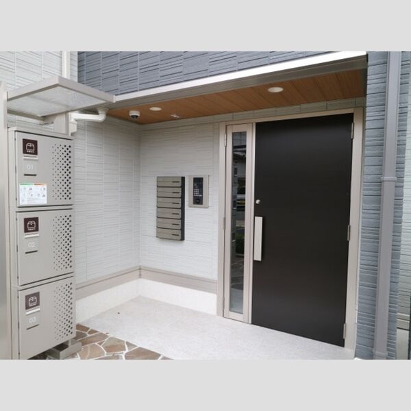 エントランス (エントランス)