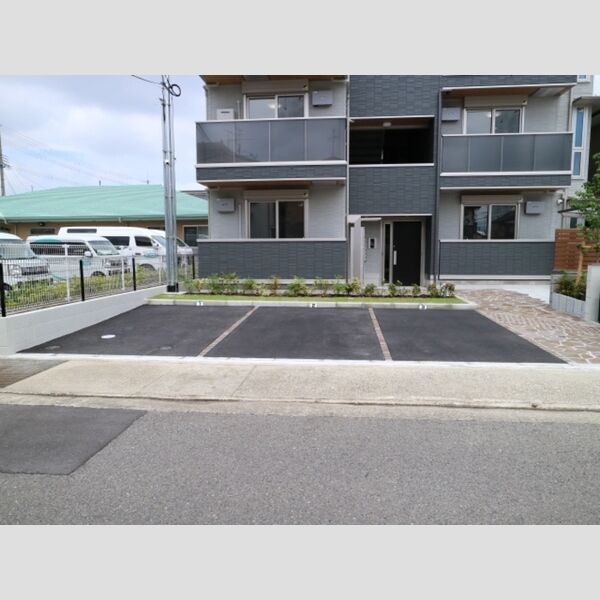 駐車場 (駐車場)