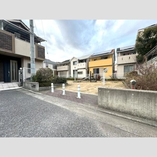 現地周辺 (常磐町いわぎく公園※対象物件から徒歩約10m≪徒歩約1分≫)