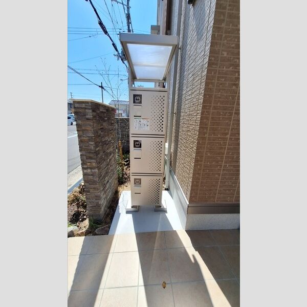 現地周辺 (宅配ボックス)