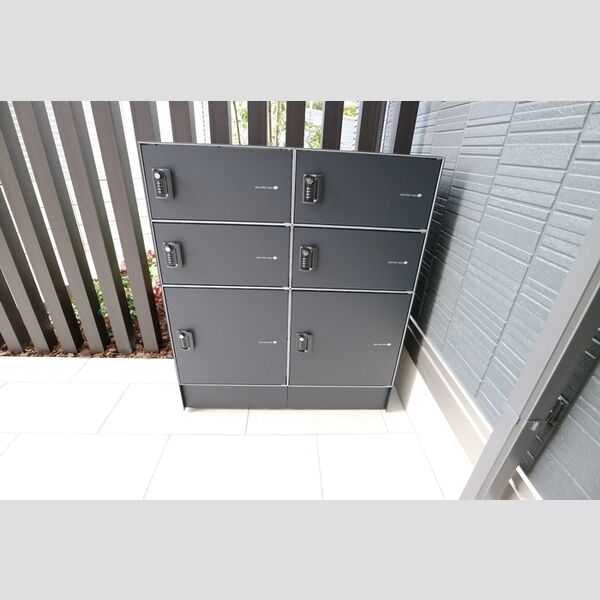 現地周辺 (宅配ボックス)