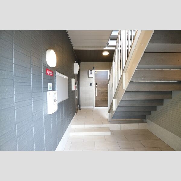 エントランス (エントランス内観)