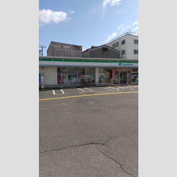 現地周辺 (ファミリーマート　堺大野芝町店)
