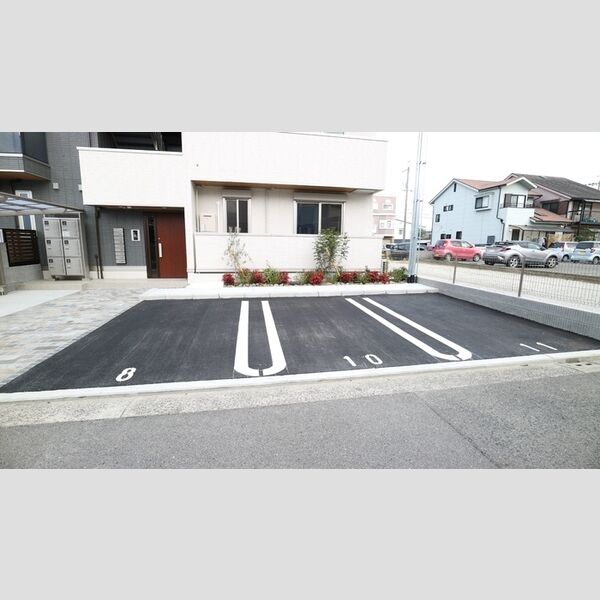駐車場 (駐車場)