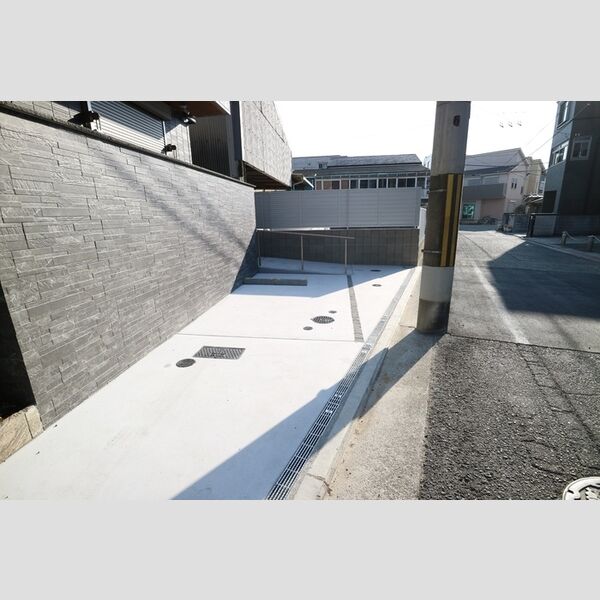 駐車場 (駐車場)