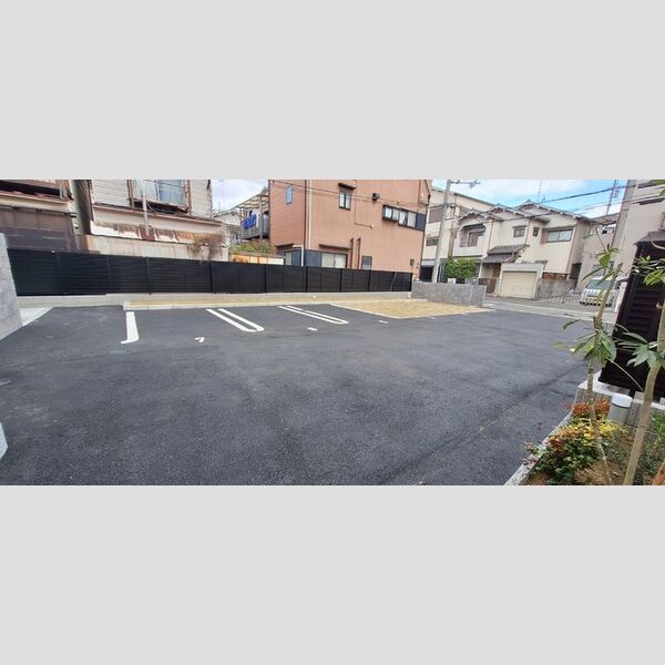 駐車場 (駐車場)