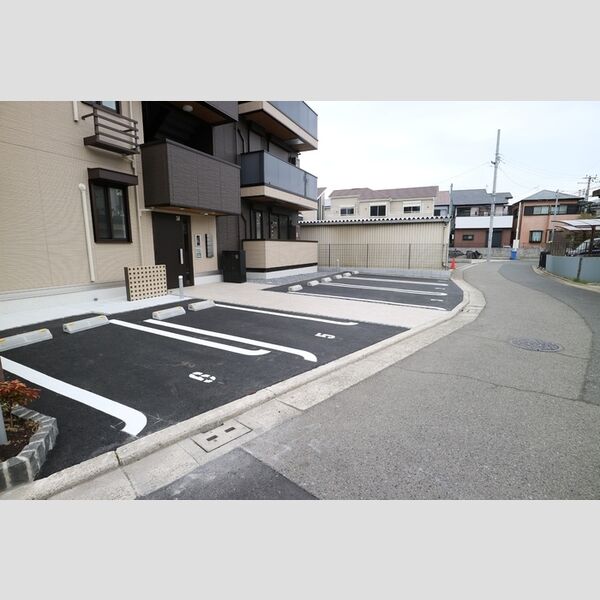 駐車場 (駐車場)