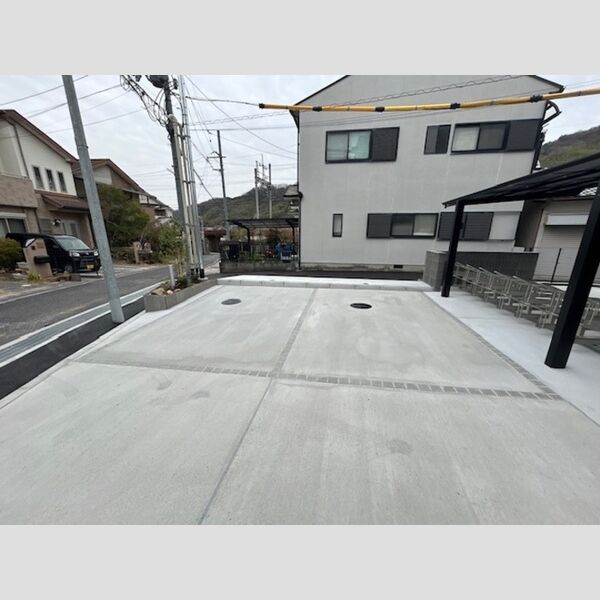 駐車場 (駐車場)