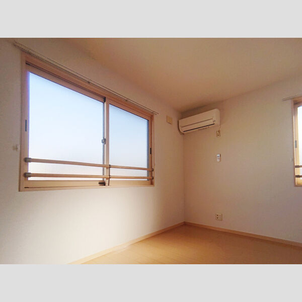 その他 (洋室)