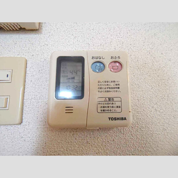 その他 (給湯リモコン)