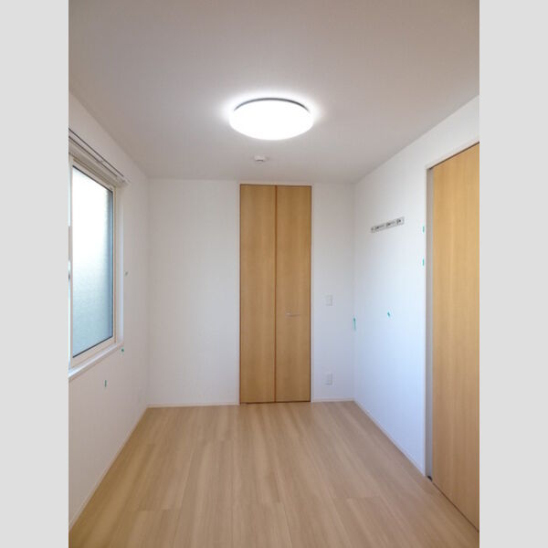 その他 (5帖洋室)