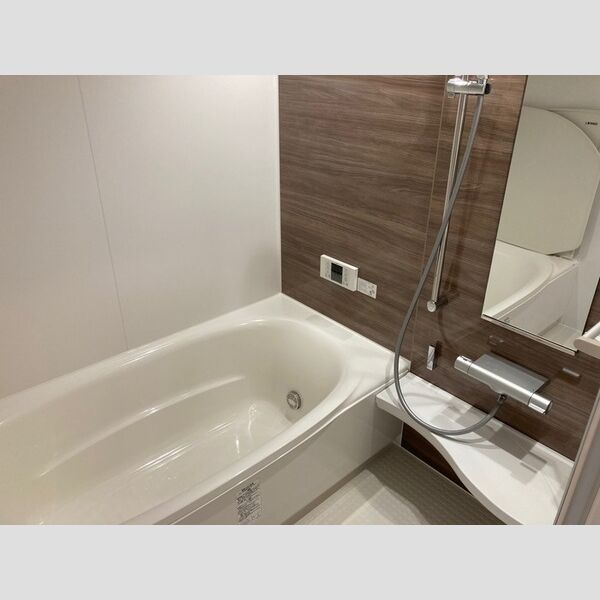 バス (バスルーム)