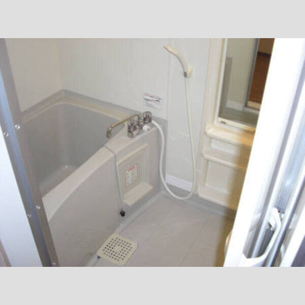 バス (バスルーム(浴室換気乾燥機能付)!)