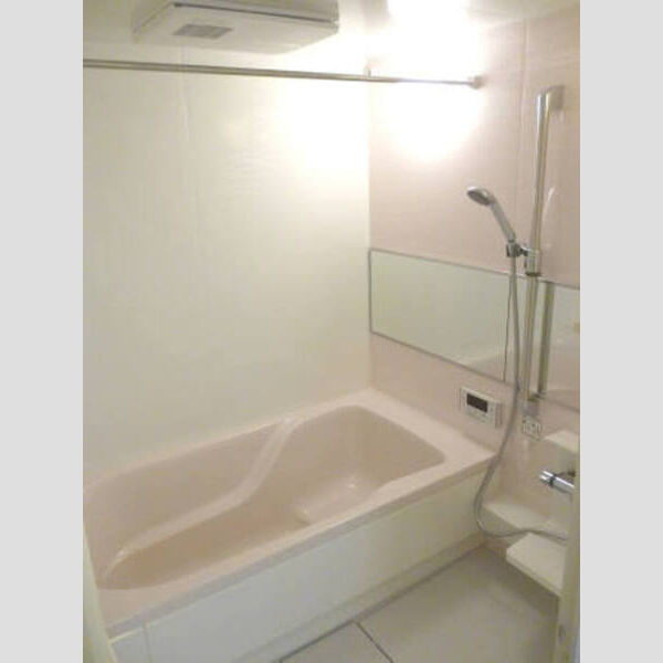 バス (1616サイズの浴室でゆっくりバスタイム♪)