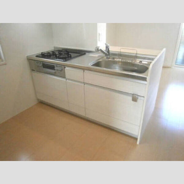 キッチン (3口ガスコンログリル付システムキッチン!!)
