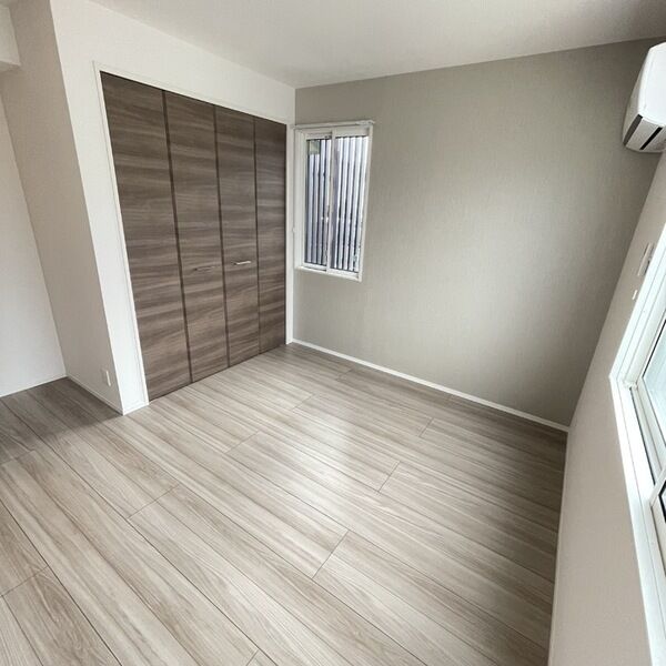 その他 (洋室(エアコン付き))