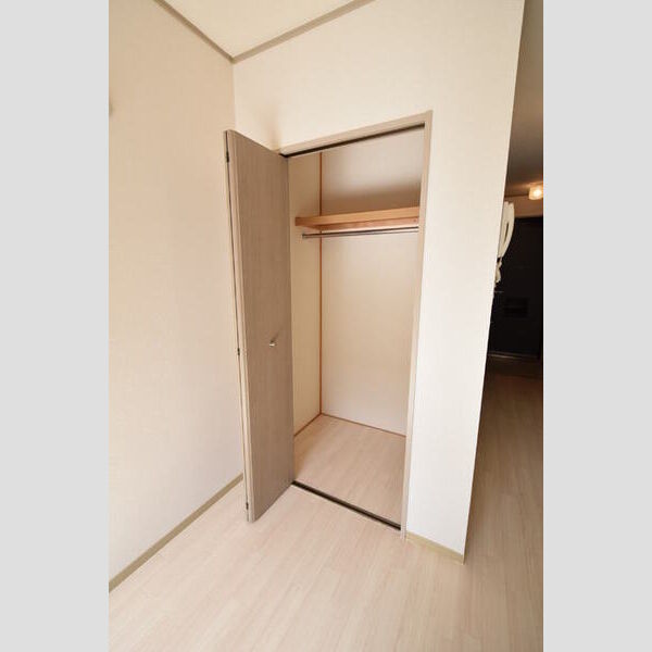 収納 (クローゼット!)