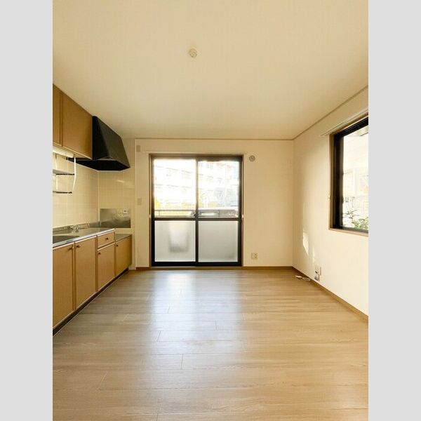 居室・リビング (DK)