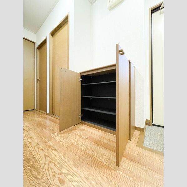 収納 (シューズボックス)