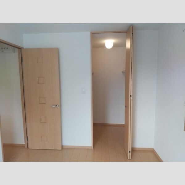 収納 (クローゼット)