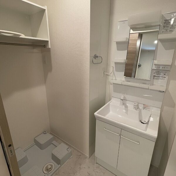 洗面所 (洗面室)